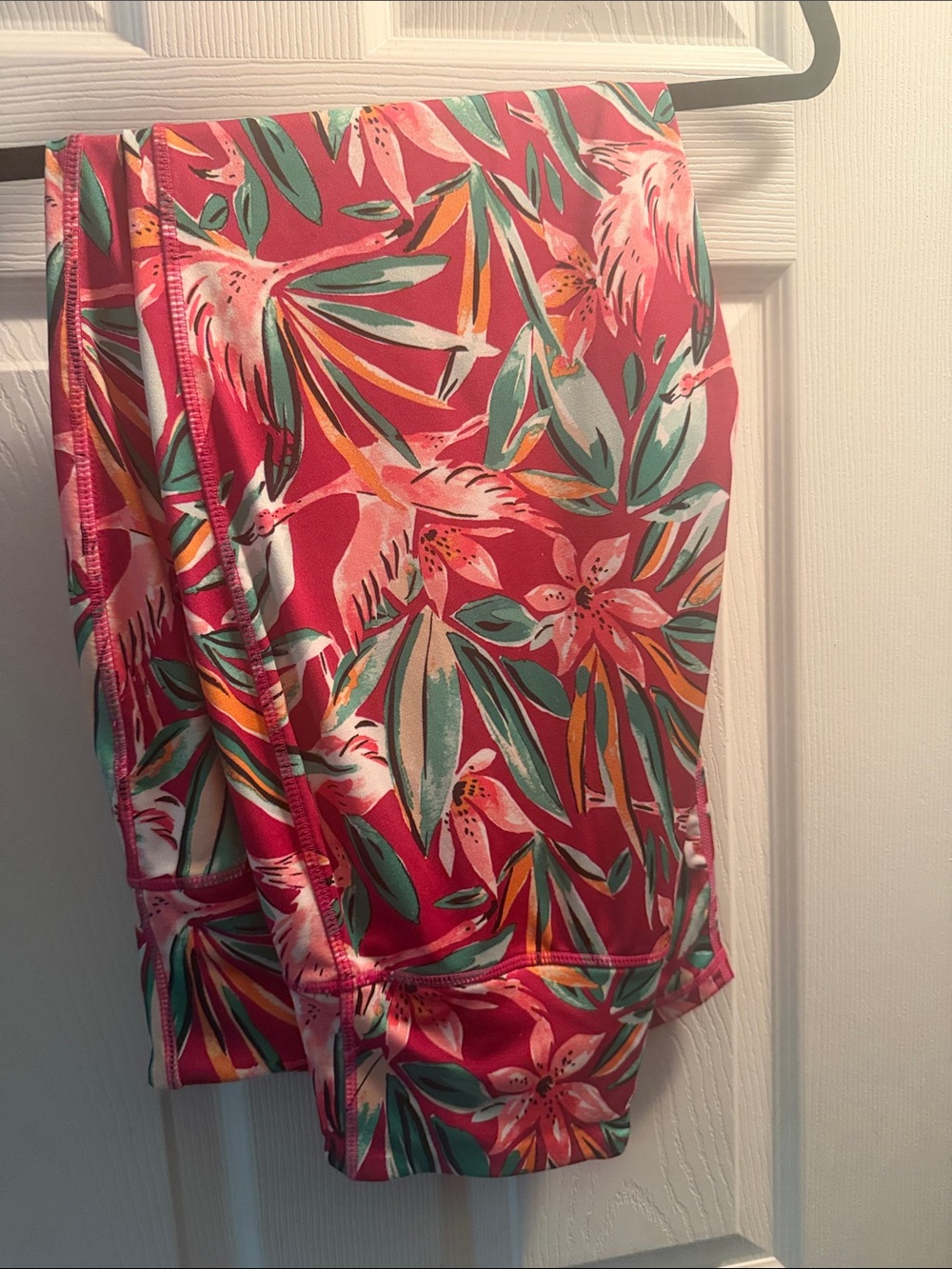 crown & ivy Pink Tropical Floral Swim Top - Picture 3 of 3